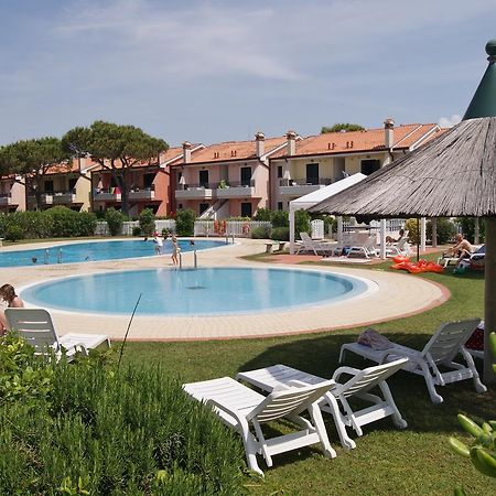 Appartamenti In Residence Portosole E Residence Tamerici Con Piscina-Cavallino Treporti Ngoại thất bức ảnh