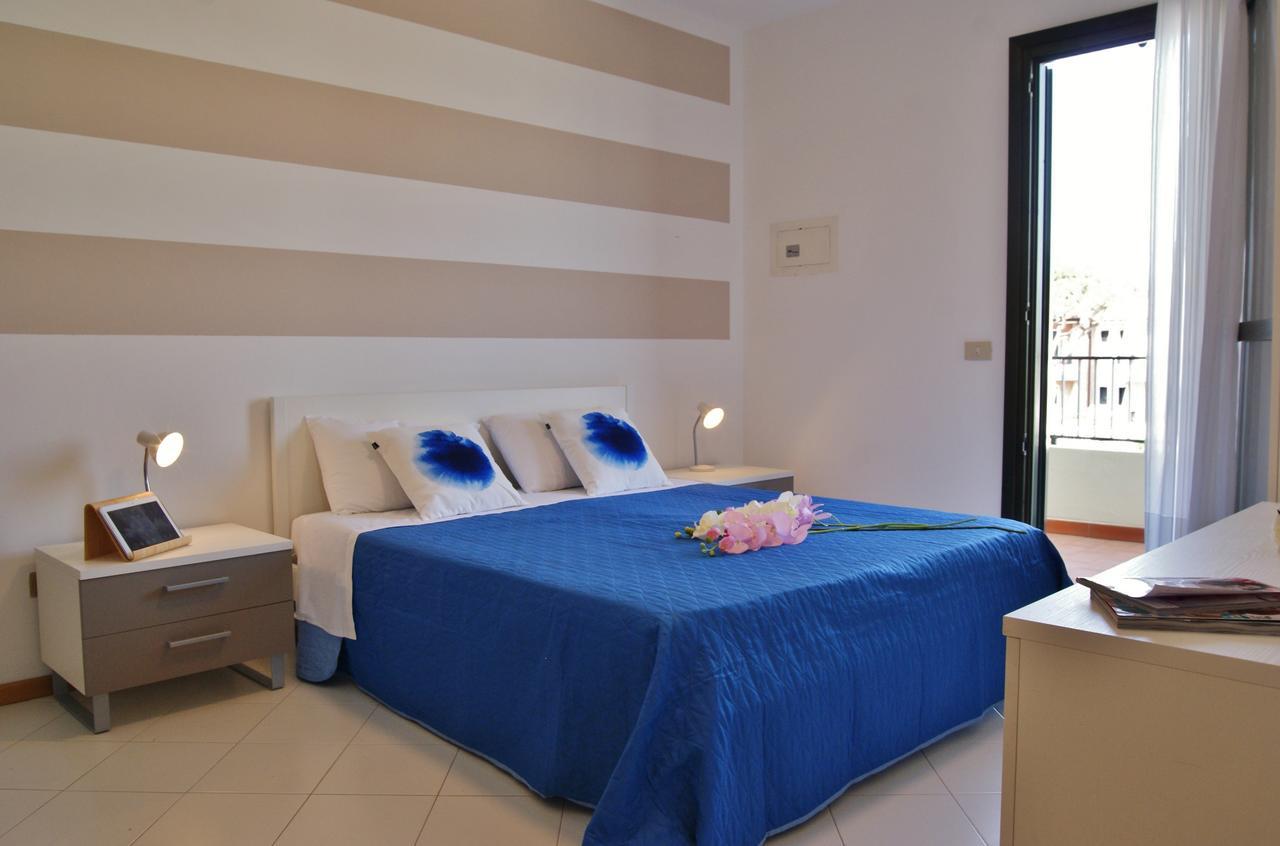 Appartamenti In Residence Portosole E Residence Tamerici Con Piscina-Cavallino Treporti Ngoại thất bức ảnh