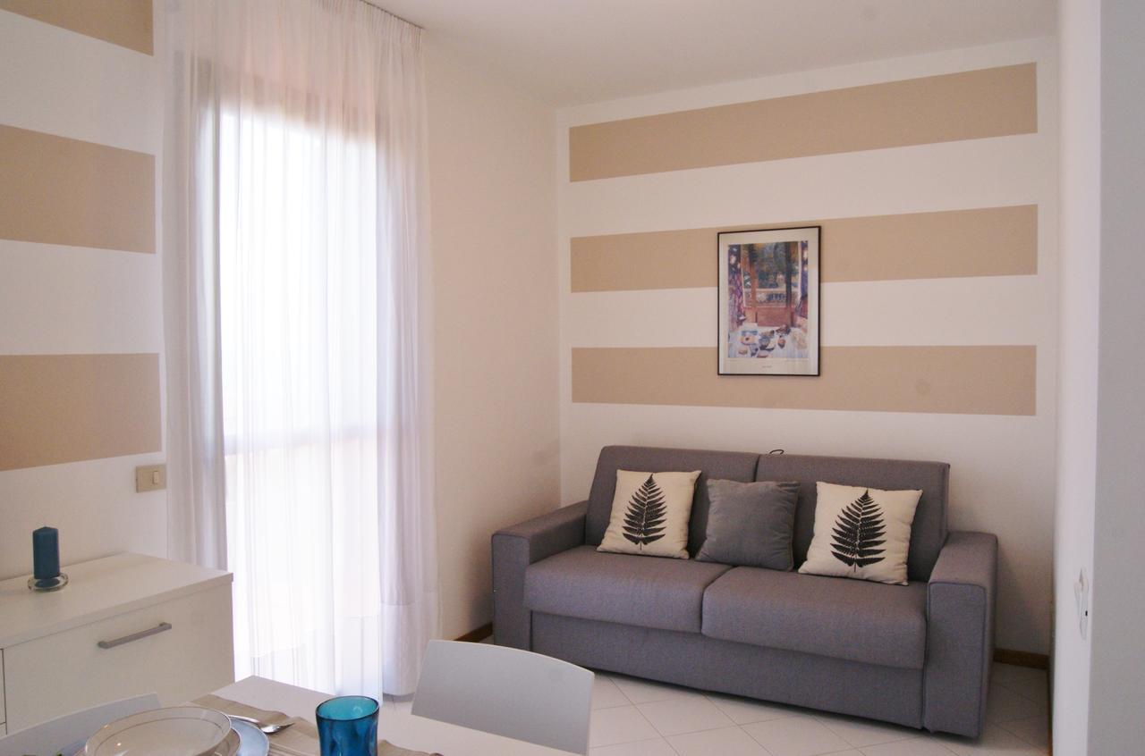 Appartamenti In Residence Portosole E Residence Tamerici Con Piscina-Cavallino Treporti Ngoại thất bức ảnh
