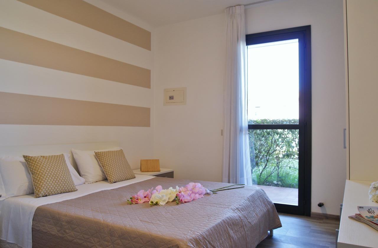Appartamenti In Residence Portosole E Residence Tamerici Con Piscina-Cavallino Treporti Ngoại thất bức ảnh