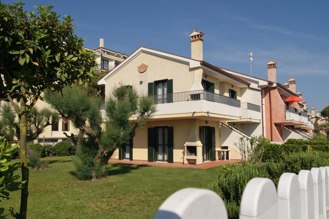 Appartamenti In Residence Portosole E Residence Tamerici Con Piscina-Cavallino Treporti Ngoại thất bức ảnh